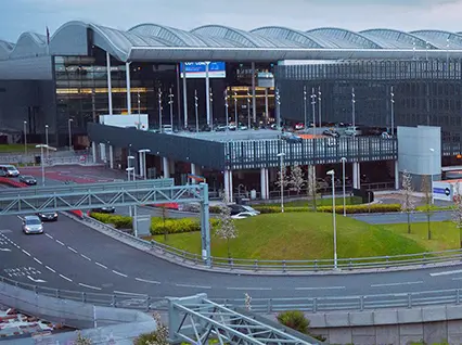 Heathrow airport terminal 2 car park
